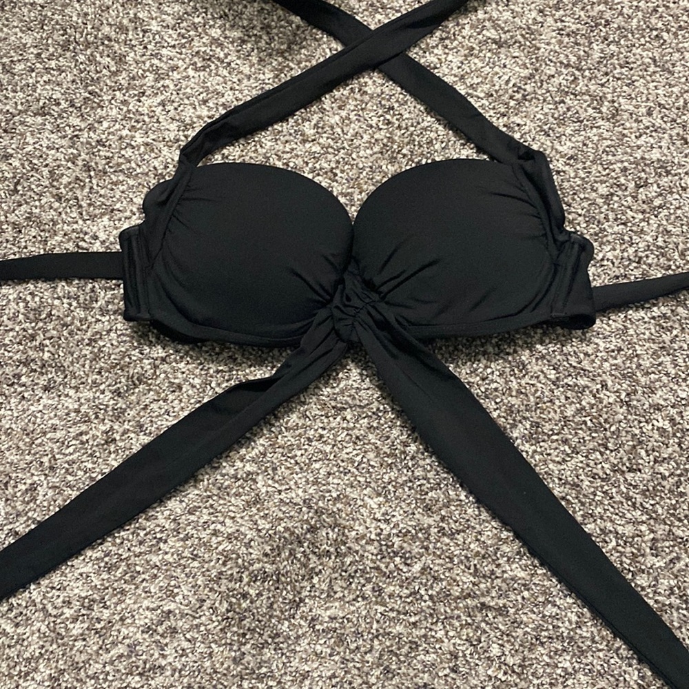 Victoria’s Secret 34B bikini top swimwear black straps around back twice